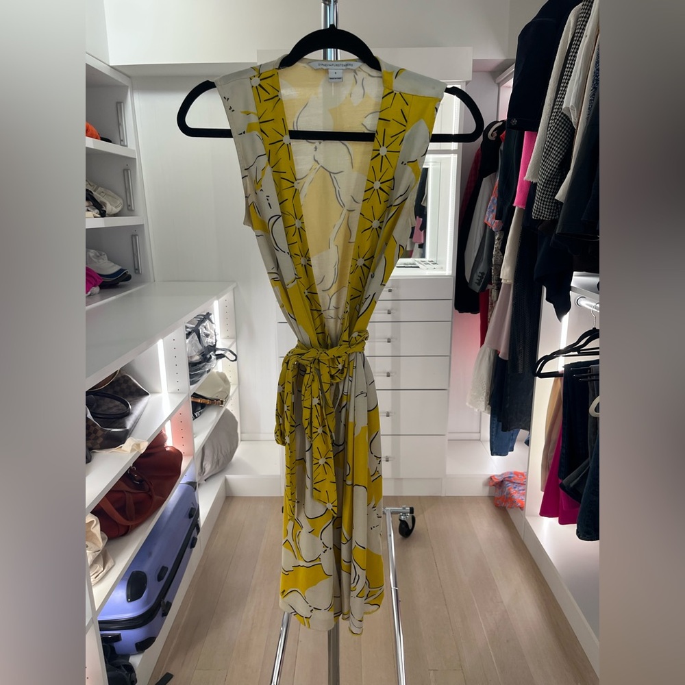 Vintage Diane Von Furstenberg Yellow and White Wrap Dress